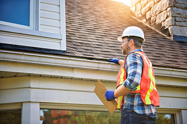 Licensed Gutter Installation service in Lake Mills, WI - Roof Repair Smedway
